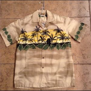 WINNIE VINTAGE HAWAIIIAN SHIRT